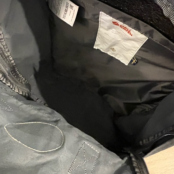 Fjallraven Kanken Backpack 23510 Color Dusk 16l Classic Bag - Picture 5 of 5